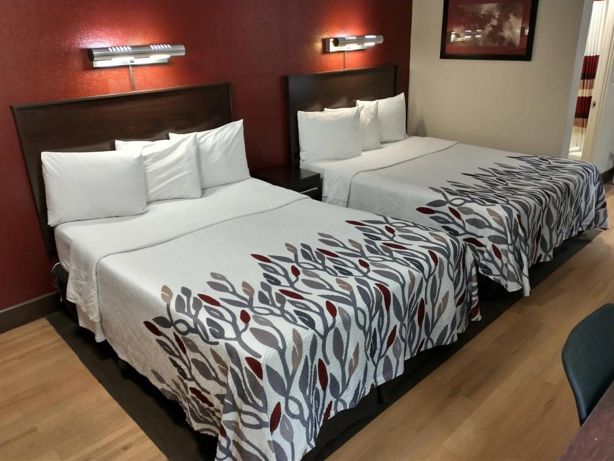 Hotel Red Roof